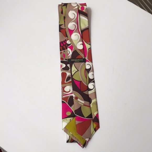 Men's Emilio Pucci Art Deco Signature Silk Tie - Picture 2 of 6